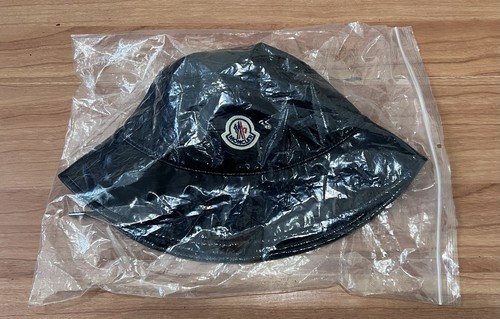 Cappello secchiello moncler - a,