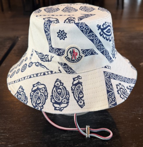 Moncler blue white paisley - blue,